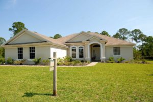 When Buying a House - Contact a Leesburg Roofing Company